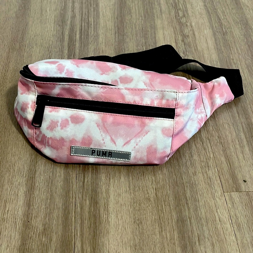 Puma pink waistpack